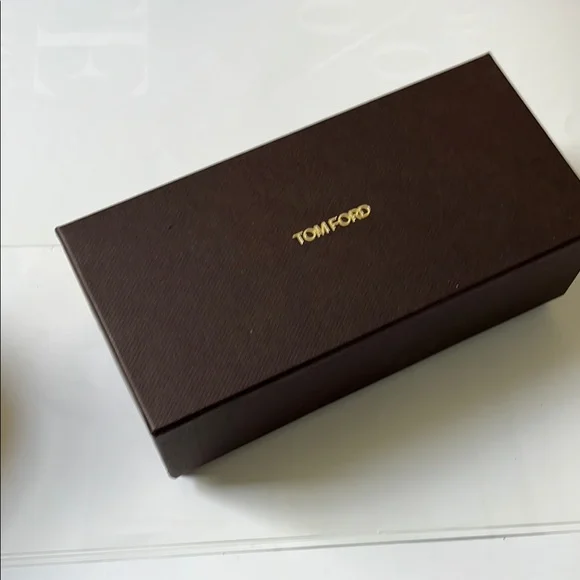 Tom Ford brown velvet eyeglass, /Sunglasses - Picture 6 of 7